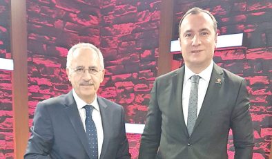 Yusuf Tekin’in konuşması tarikatları cesaretlendirdi