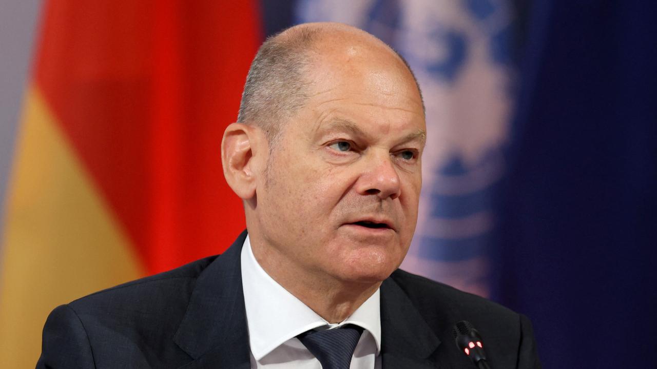 Almanya Başbakanı Scholz’dan ABD’nin AB’ye olası ek gümrük vergisine tepki