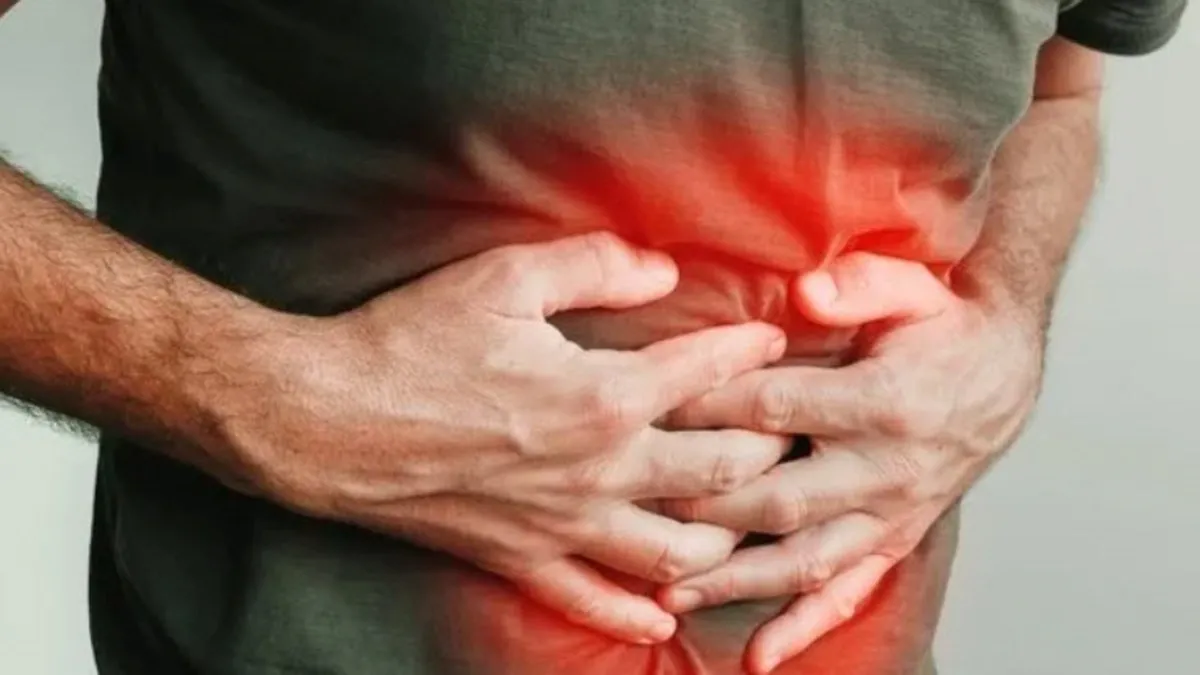 Mide Ne Tarafta? Mide Ağrısı Hangi Tarafta Olur, Nerelere Vurur?