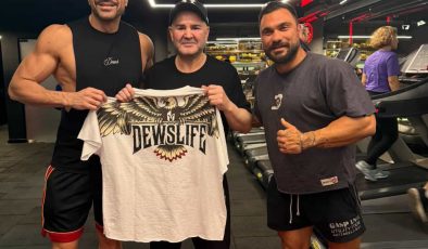 Sosyal Medyada “Batuhan Kuru” Fırtınası: Şafak Sezer’in Değişimi Viral Oldu!